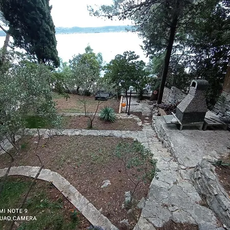 Kuca Za Odmor Pinjola Vila *