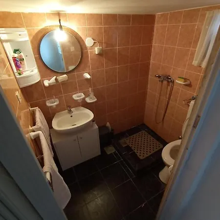 Vila Kuca Za Odmor Pinjola